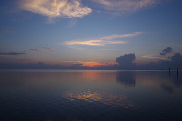モルディブ　ディフューシ島の夕暮れ