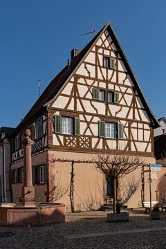 Fachwerkhaus in der Altstadt von Endingen am Kaiserstuhl in Baden-W&uuml;rttemberg in Deutschland