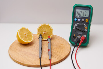 Electricity from lemon battery. Testing lemon battery