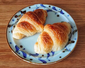 delicious croissant