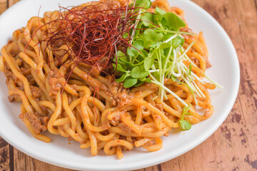 混ぜじゃーじゃー麵