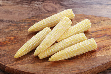 Raw natural organic baby corn