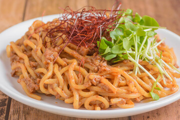 混ぜじゃーじゃー麵