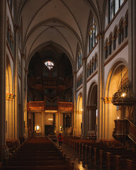 Fototapeta na wymiar Inside the church in Bonn