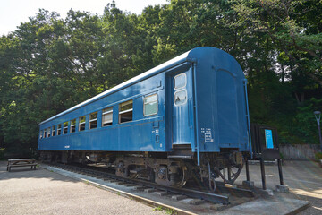 神奈川県　生田緑地の旧型客車
