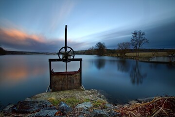 sunset at the pond, long speed, a view from the sluice