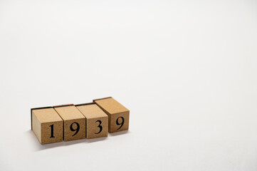ブロック　年代