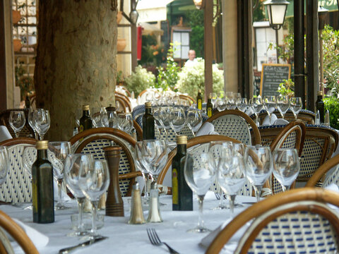 Mougins