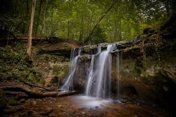 Obraz premium Small waterfall dauda in Gauja national park,Latvia