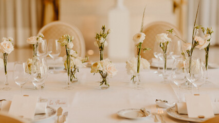 décoration de la table des mariés