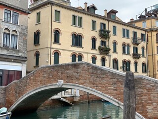 Fototapeta na wymiar Venice Canal