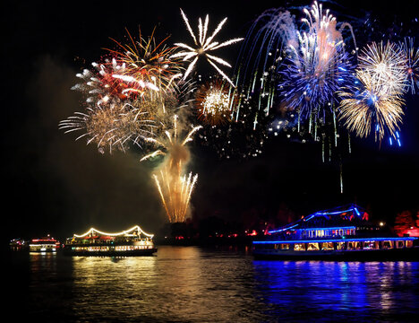 Rhein in Flammen, Rheintal bei Koblenz