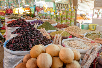 Karkade and herbs in a market