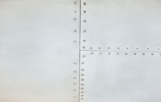 「Aircraft Rivets」の写真素材 | 15,265件の無料イラスト画像 | Adobe Stock