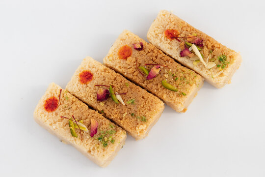 Milkcake Kalakand Burfi Or Alwar Ka Mawa Barfi Mithai Is Made Of Khoya Mawa Malai Badam Khoa Ghee Mava Badaam Kaju Pista Is Enjoyed On Deepawali, Dussehra, Navaratri, Rakshabandhan, Rakhi Janmasthami