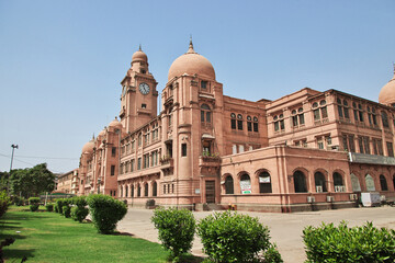 Fototapeta premium Vintage city hall building in Karachi, Pakistan