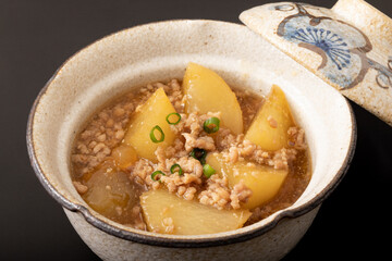 大根のそぼろ煮