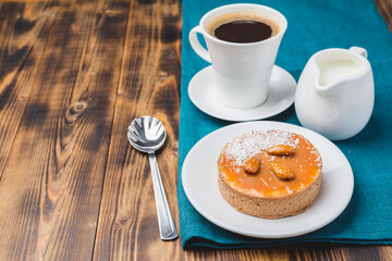 Cake with coffee and cream.