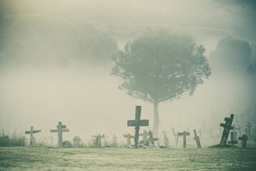 Haze in morning over Sad Hill Cemetery in Burgos, Spain - obrazy, fototapety, plakaty