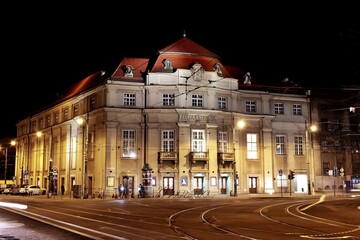 Filharmonia krakowska nocą - obrazy, fototapety, plakaty