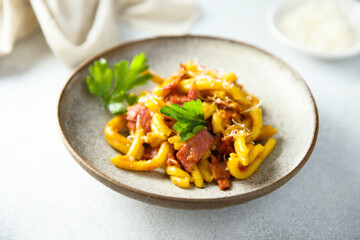 Pasta with pastrami and cheese