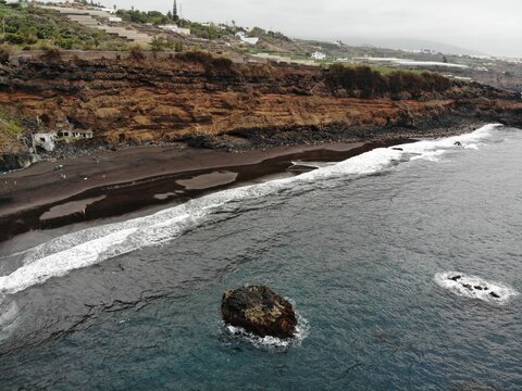 Playa de los Patos, Tenerife. Foto aérea dron.