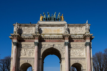 Fototapeta na wymiar Arco do Triunfo do Carrossel em Paris, França