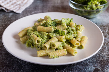 Creamy macaroni pasta with cheese and broccoli. Quick and easy vegetarian recipe.