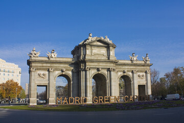Fototapeta na wymiar Puerta de Alcala in Madrid, Spain