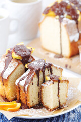 A biscuit citrus cake with oranges