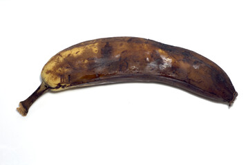 熟れて黒くなったバナナ