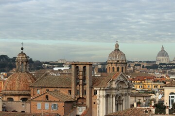 Fototapeta na wymiar Skyline di Roma dalla Terrazza Caffarelli al Campidoglio