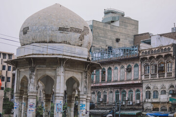 Fototapeta premium Interesting View to the Old Streets of Pakistan Peshawar City Center with Buildings and Empty Roads