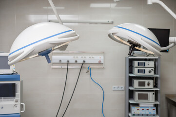 Shadowless lamp in the operating room