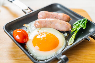 ホットサンドメーカーで作る洋食