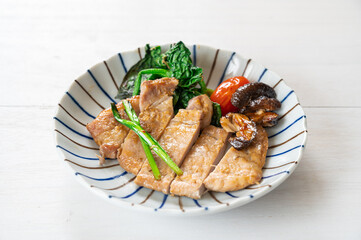 豚肉の味噌漬け焼き