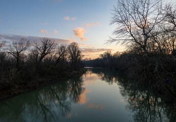 Obraz premium sunrise over the river