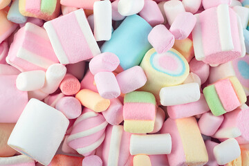 Texture of multi-colored sweet marshmallows. Marshmallows candy for background. - obrazy, fototapety, plakaty