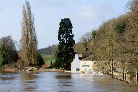 Sprotbrough village,  by the river Don, in February, 2022.