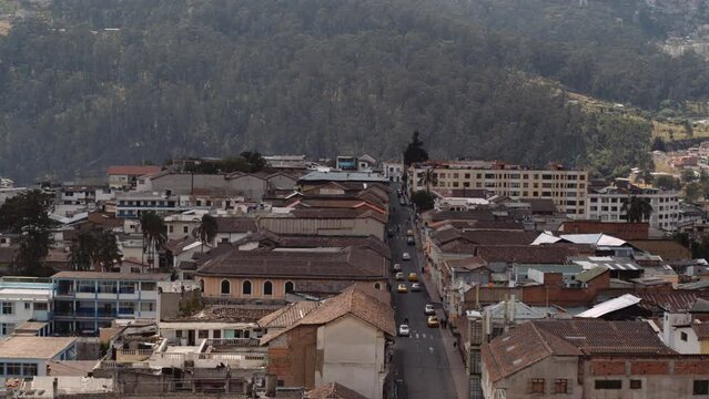 50 mm calle rocafuerte Quito