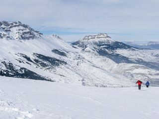 mountaineers hiking in the fascinating Taurus mountains
