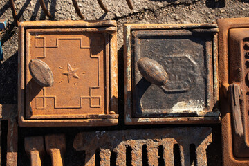 the furnace door for the furnace, the old cast iron one is on sale at the market, the door