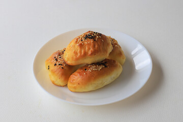 Cheese pastry with sesame and black cumin