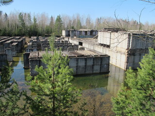 Naklejka premium Flooded and abandoned soviet bunker