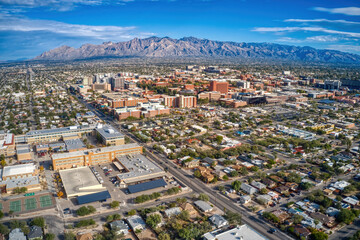 Fototapeta premium Aerial View of a Large Public University in Tucson, Arizona