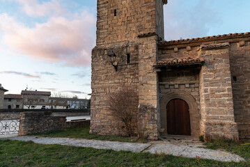 Fototapeta na wymiar Church of Saint Martin. Ecay de Lónguida