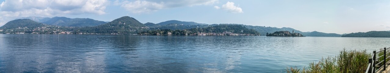 Fototapeta na wymiar Extra wide view of the Orta Lake with the Island of San Giulio