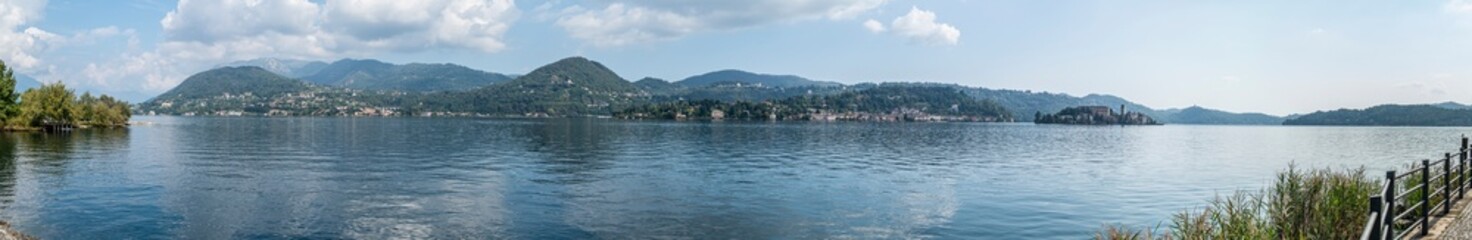 Fototapeta na wymiar Extra wide view of the Orta Lake with the Island of San Giulio