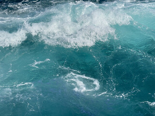 Obraz na płótnie Canvas wave of water
