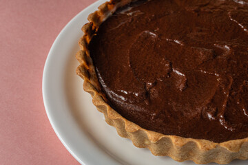 Alpino chocolate pie with dough
